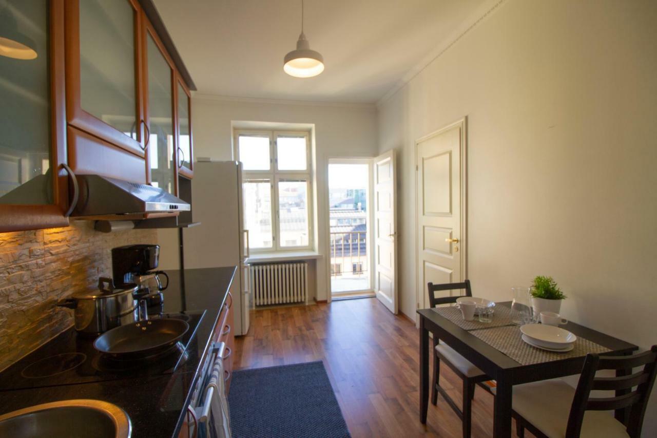 2Ndhomes Stunning Top Floor Residence With Sauna And Balcony Гельсінкі Екстер'єр фото